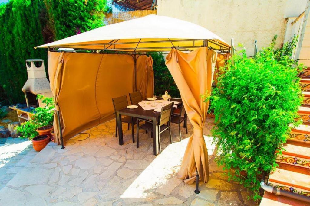 Apartamentos En La Villa Con El Territorio Comun En Calpe Ngoại thất bức ảnh